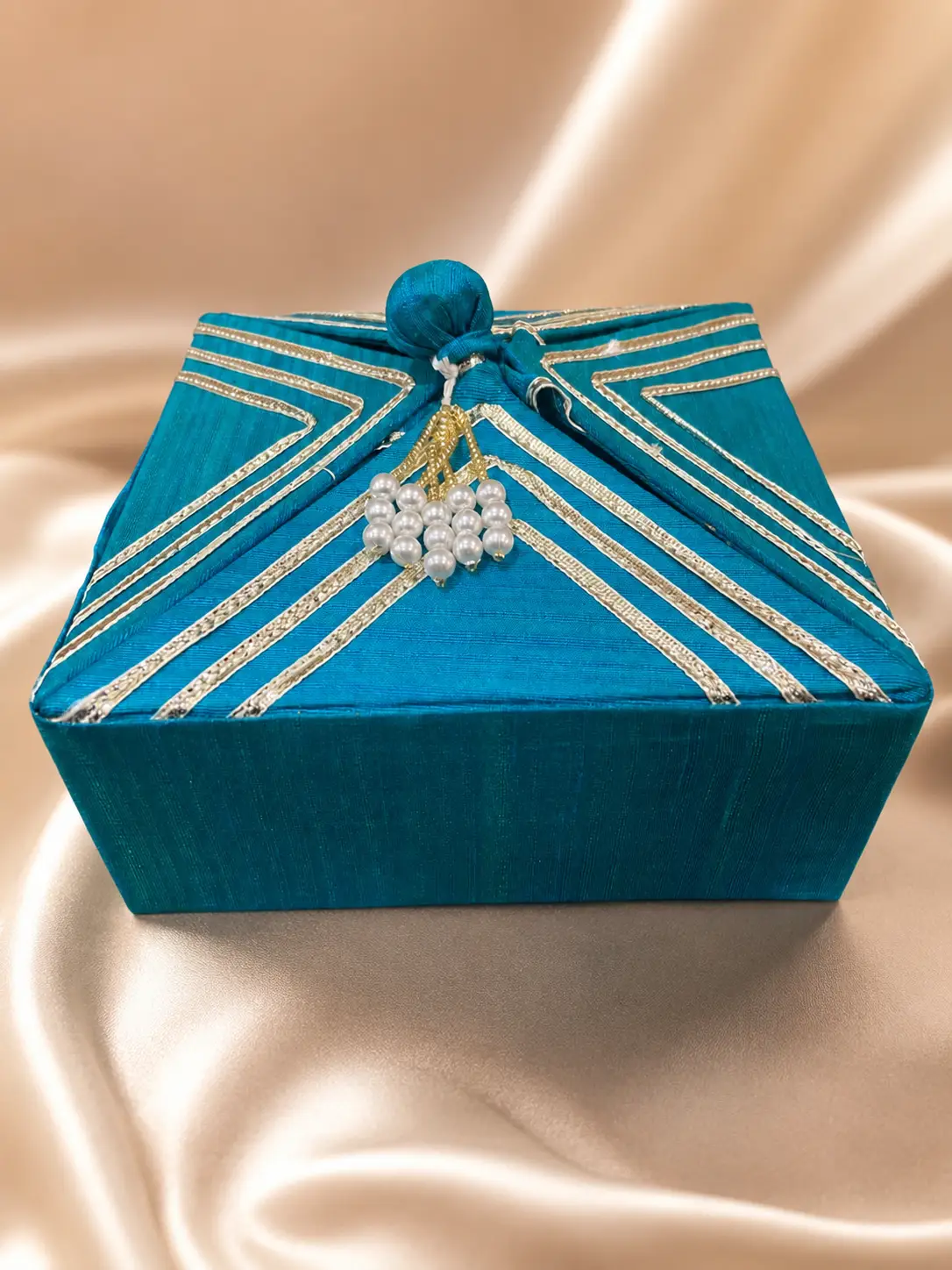 Teal Pearl Shagun Box