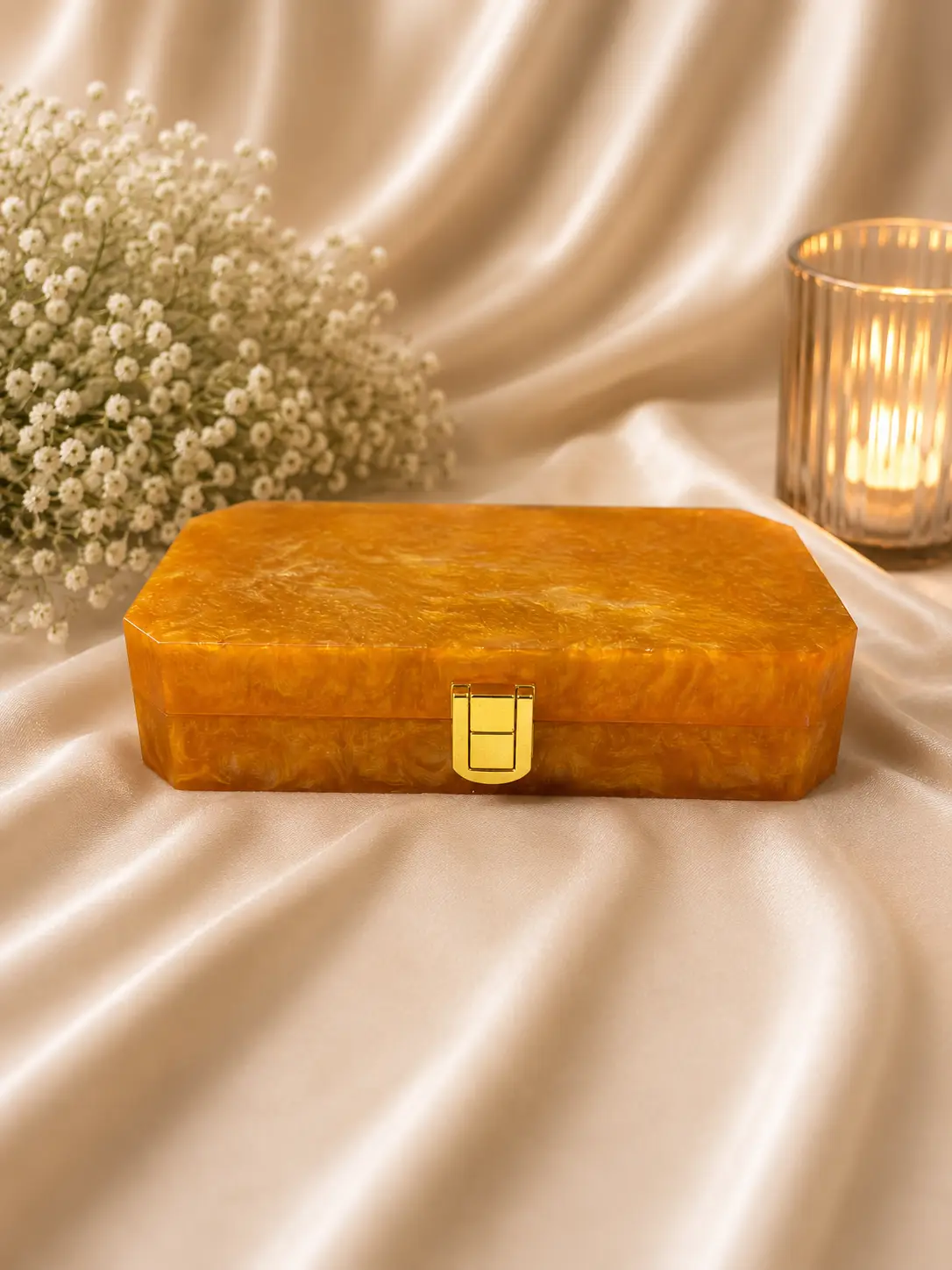 Amber Royal Cash Box