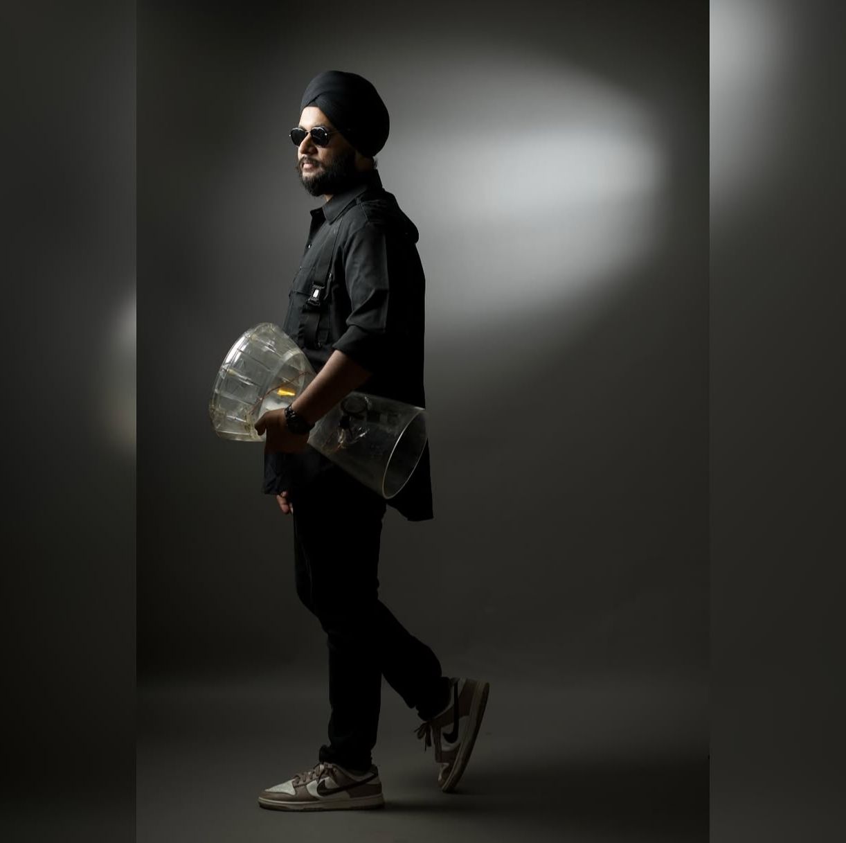 TAAJBAAZ SINGH