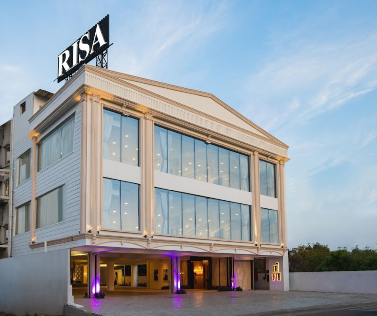 RISA ECR