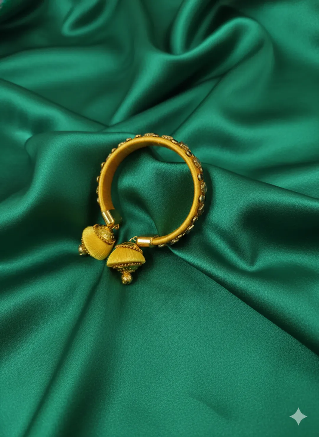Yellow Silk Thread Kundan Bangle