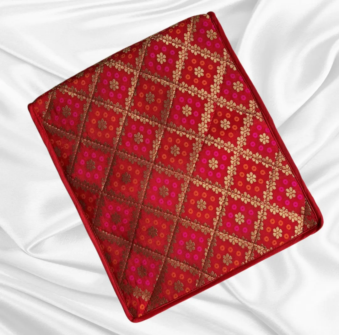 Red Estate Of Elegance