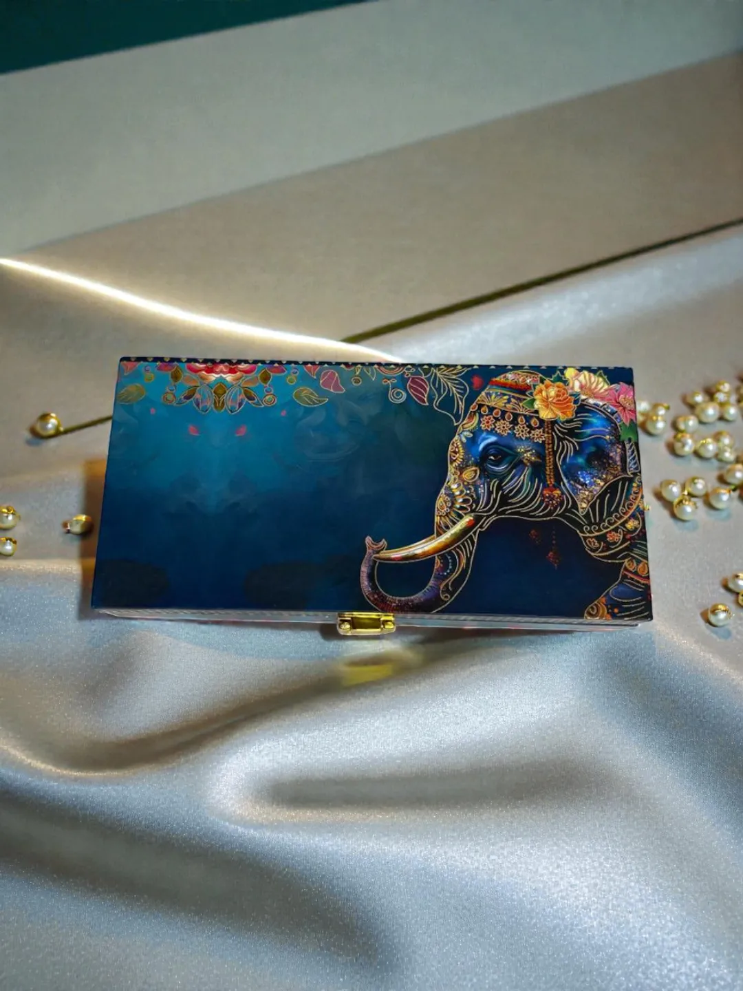 Velvet sky cash box