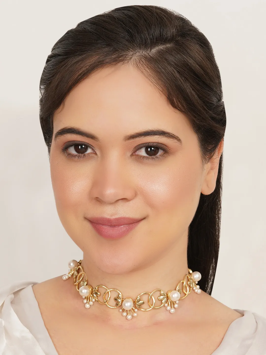 Floral Pearl Link Necklace