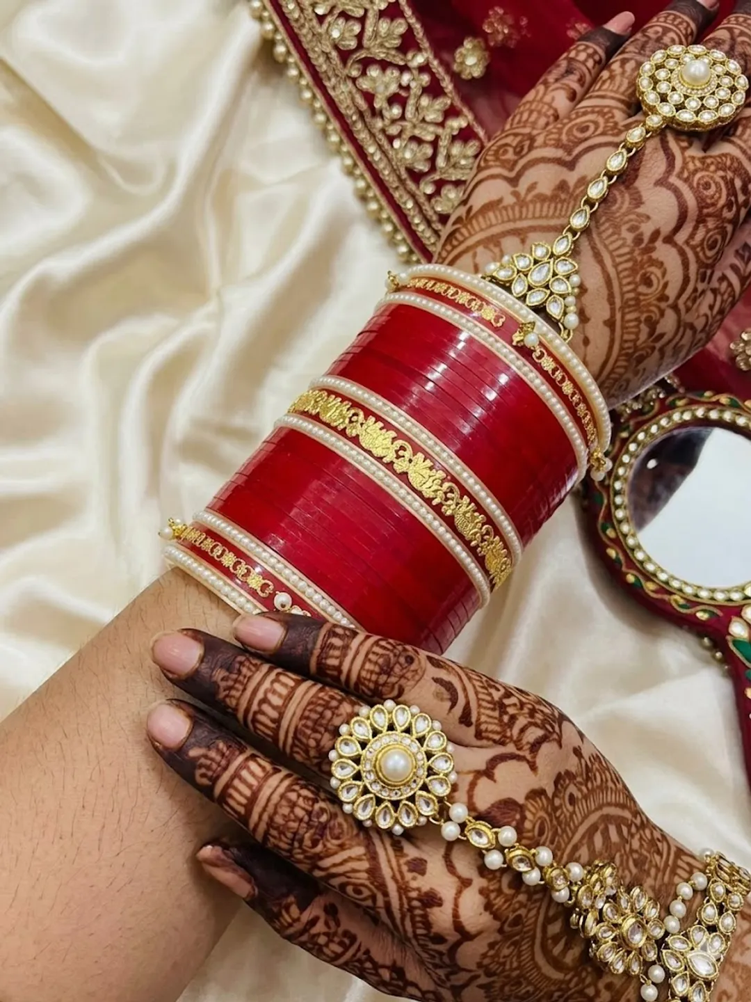 Rajwada Pearl Charm Bridal Chooda