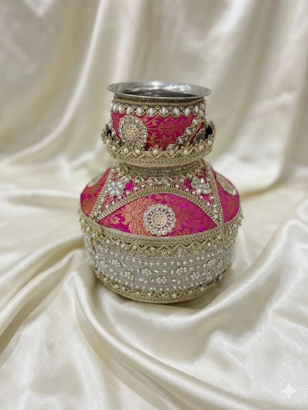Handcrafted Mirror Work Ghadoli Set