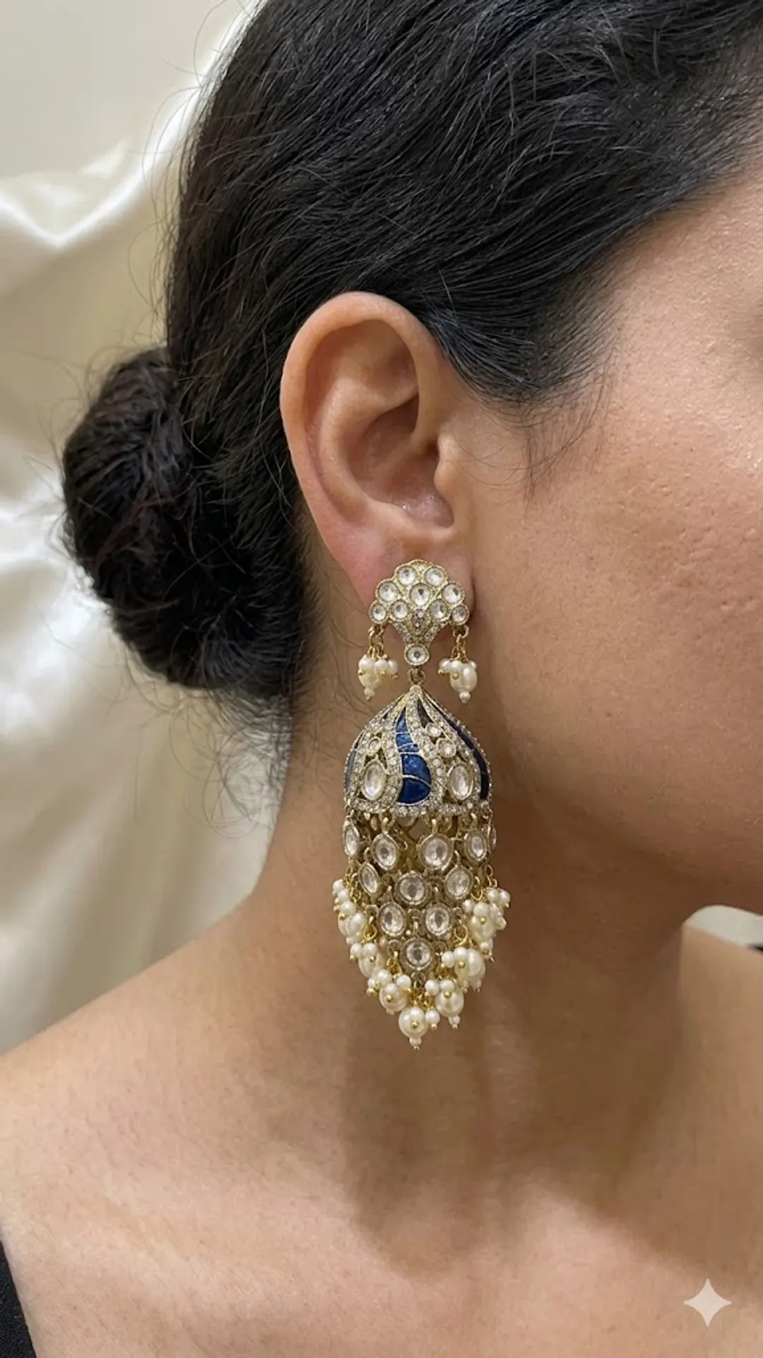 Neelam Kundan Pearl Jhumka