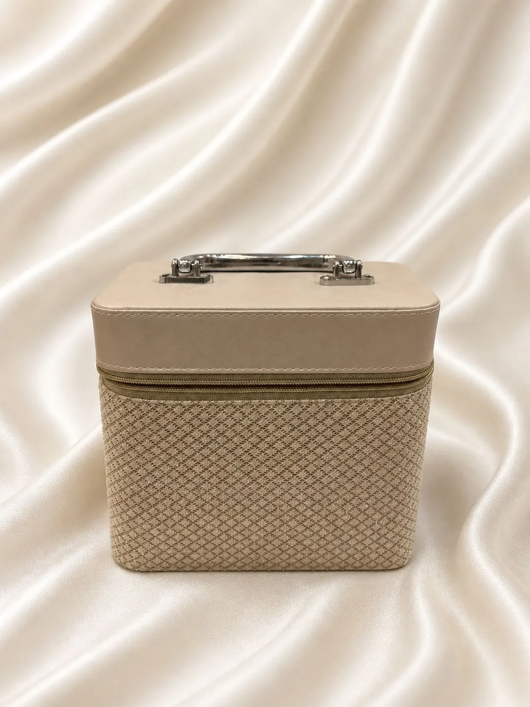 Luxe Vanity Makeup Case