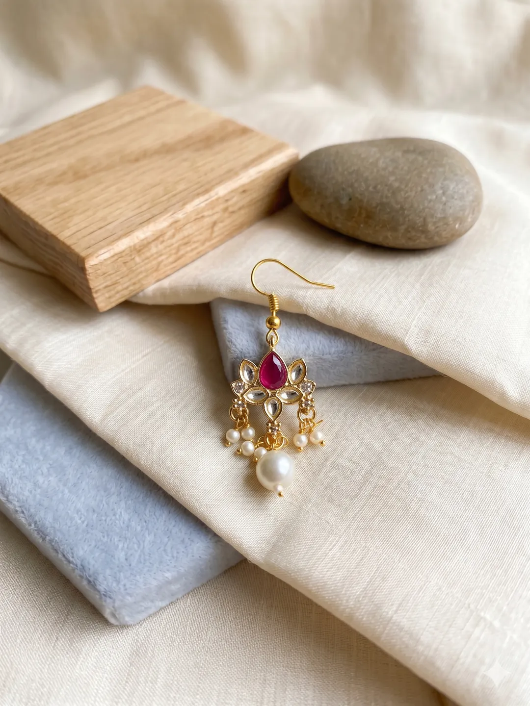 Ruby Pearl Charm (pack of 6)