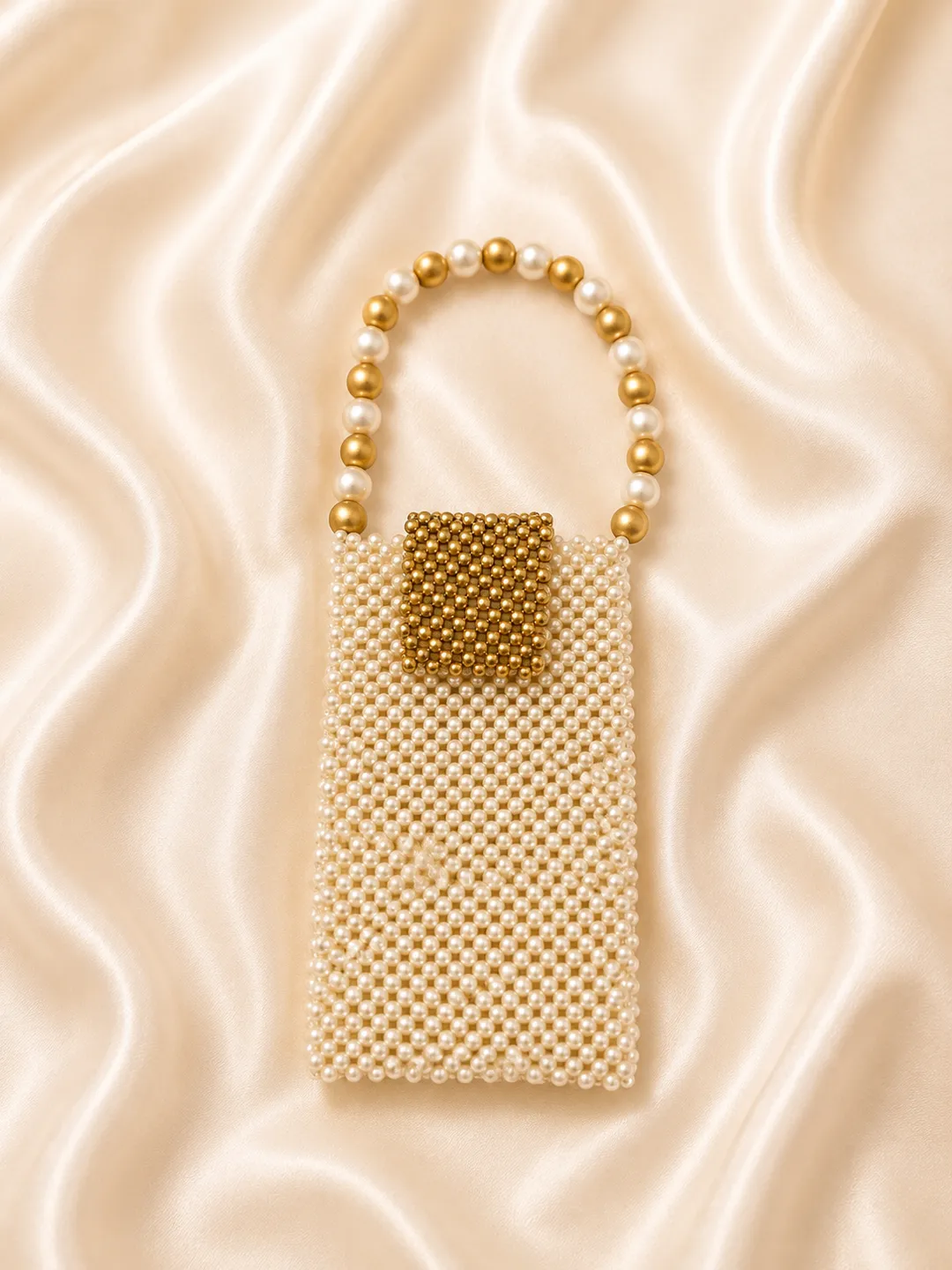 Pearl Royale Mobile Sleeve