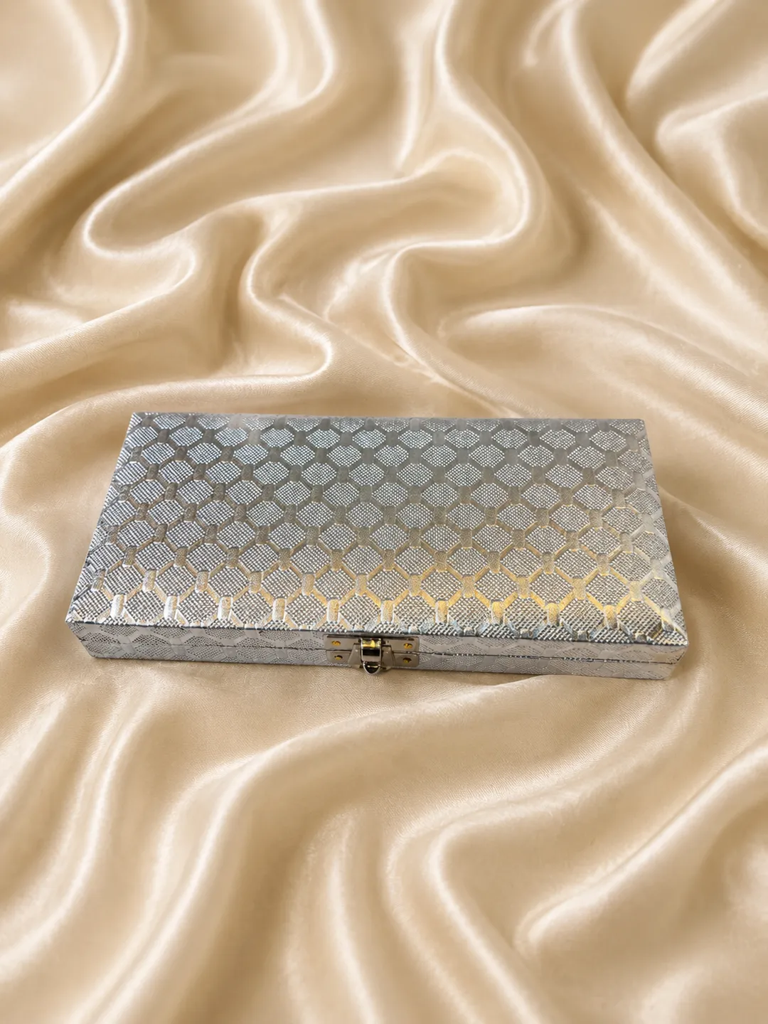 Aurelia Cash & Shagun Box