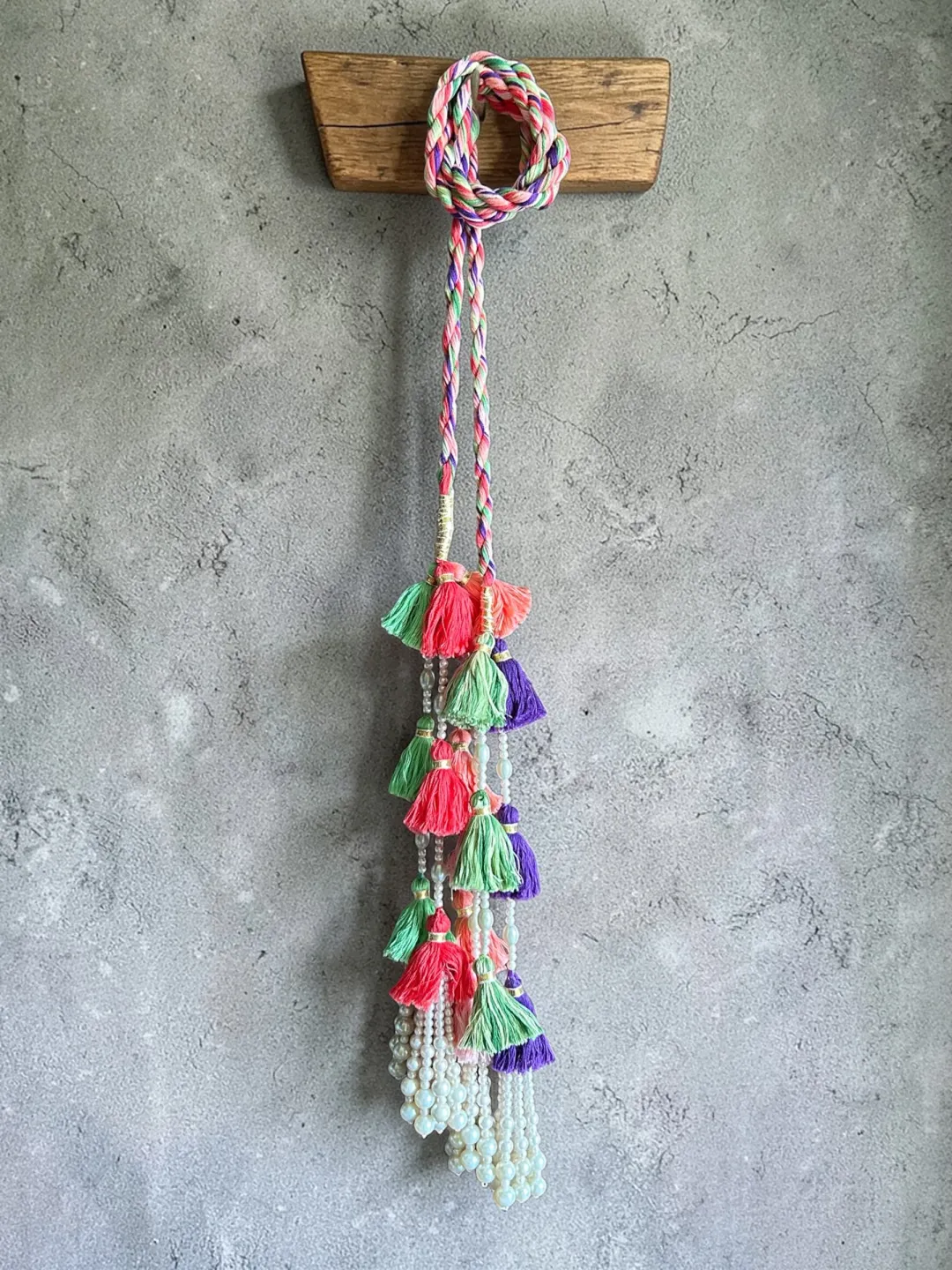 Spring Multicolor Pearl Parandi